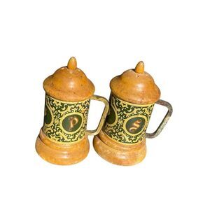 VTG 1950’s Beer Stein Salt and Pepper Shaker Light Oak Wood Cork Bottom 3.25" **